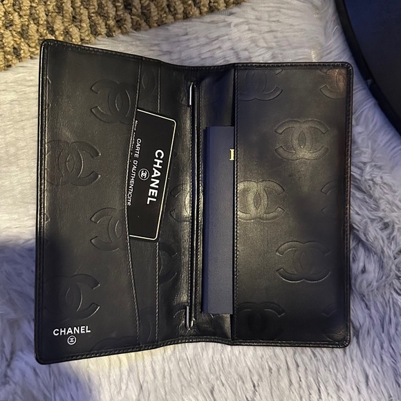 Chanel Cambon Lambskin Wallet/Organizer EUC - Picture 4 of 17